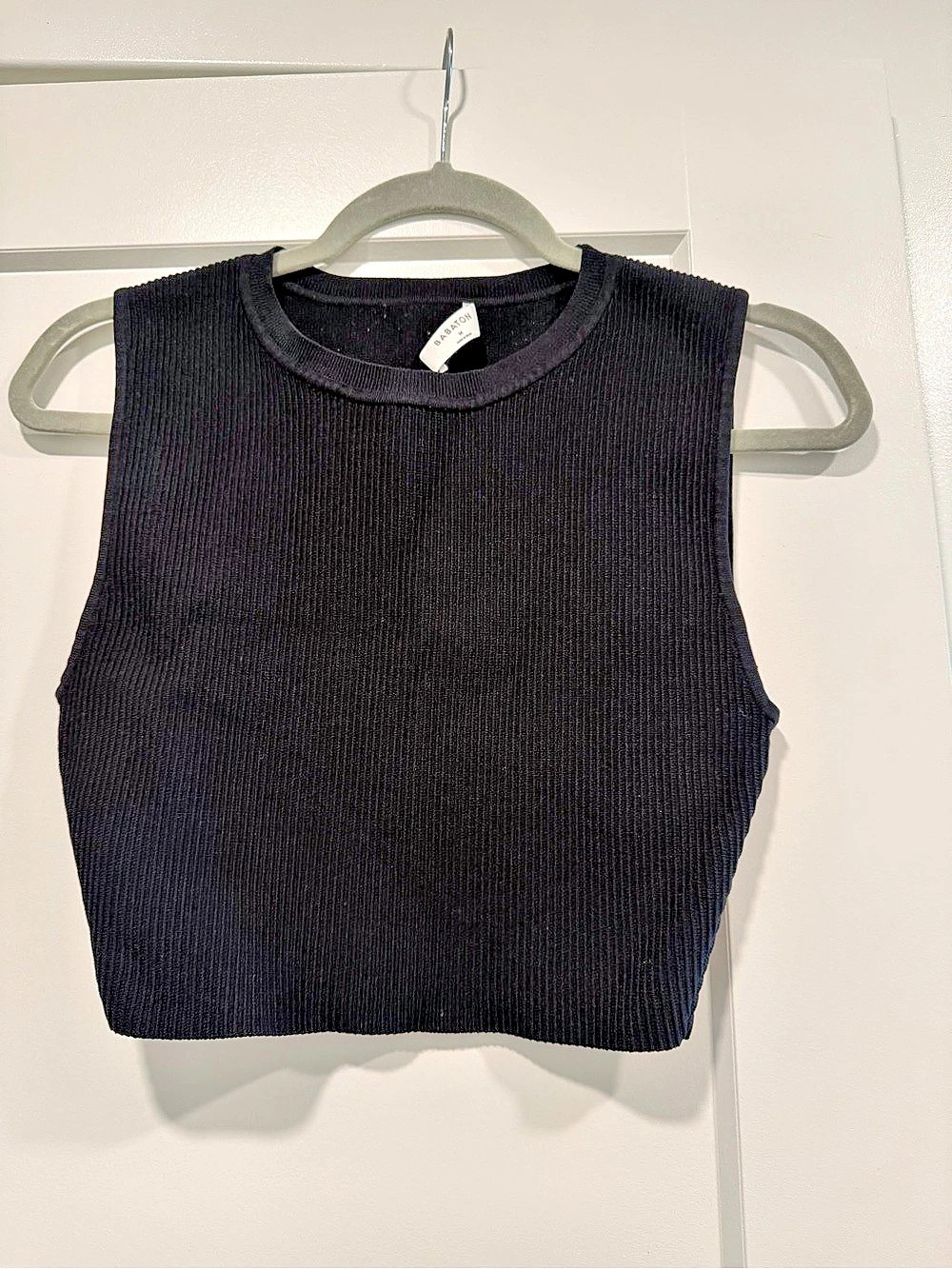 Babaton Sculpt Knit Muscle Cropped Tank Black Medium